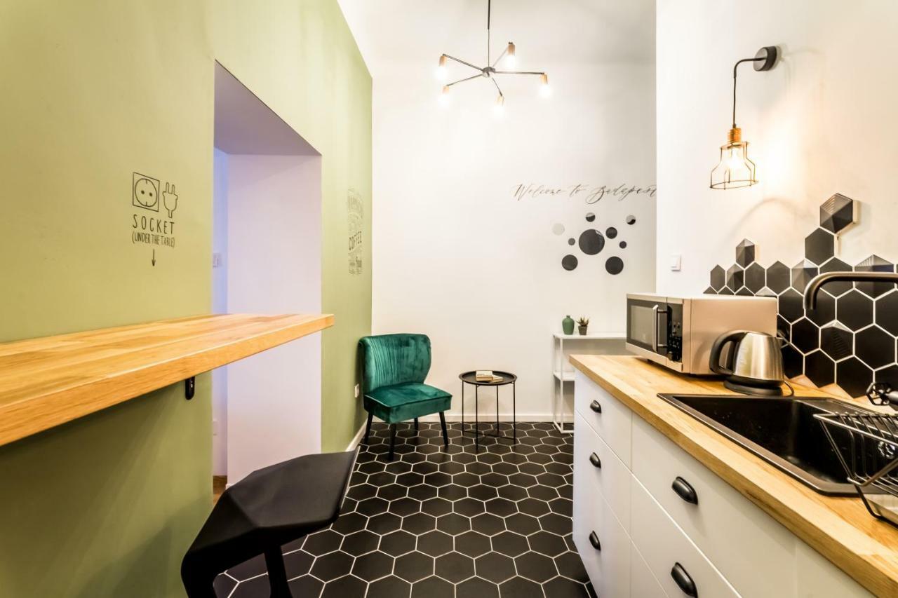 Bpr Emerald City Apartment Budapeste Exterior foto
